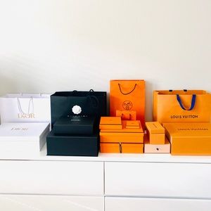 Designer’s gift bags and boxes